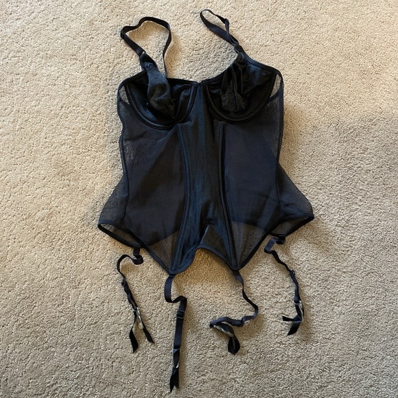 Van Raalte Other - VINTAGE VAN RAALTE BLACK SHEER BUSTIER CORSET WITH GARTERS SIZE 34B